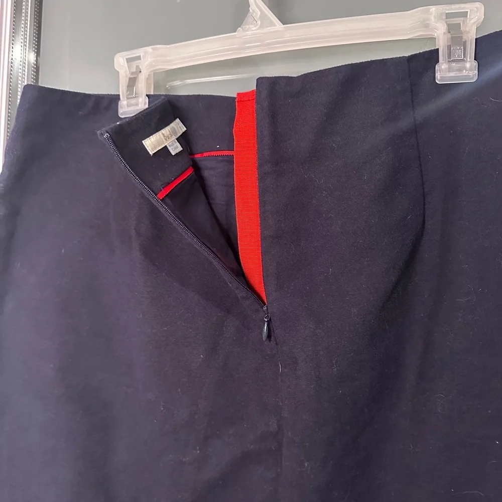 NWOT BODEN Size 12 Navy Floral Embroidered Navy Teal and Red Mini Skirt - Picture 5 of 8